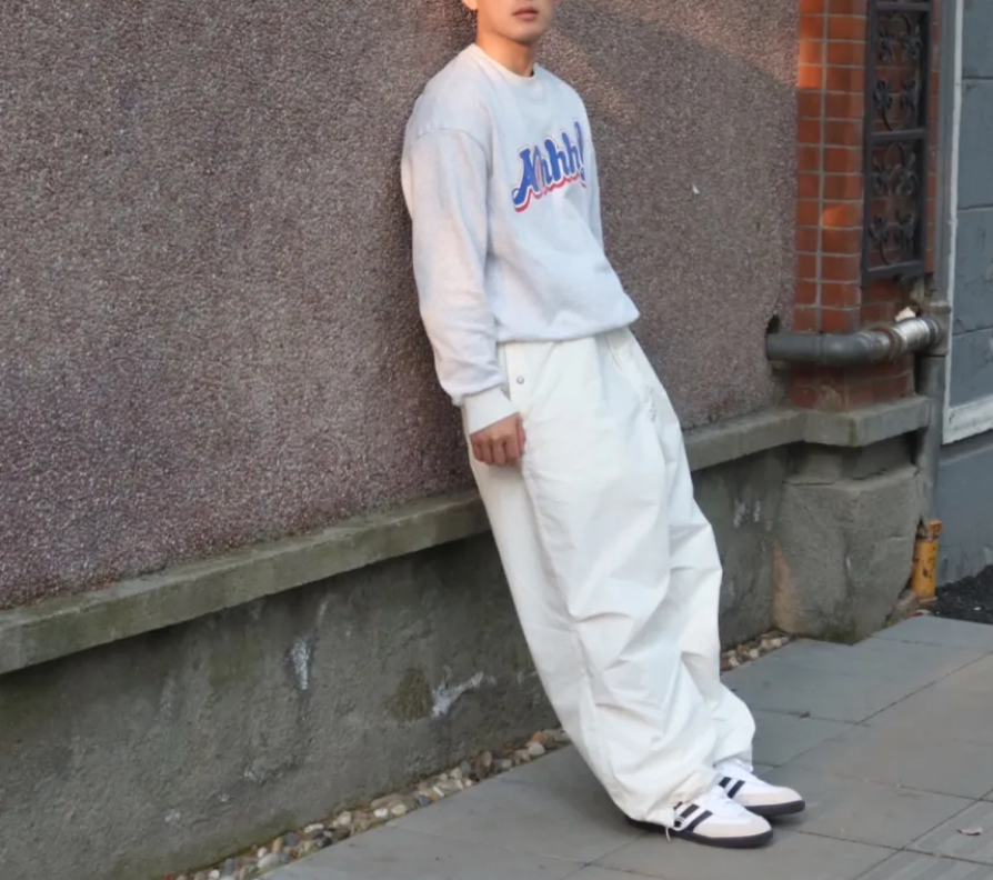 Barbie 98z Throw Blankets